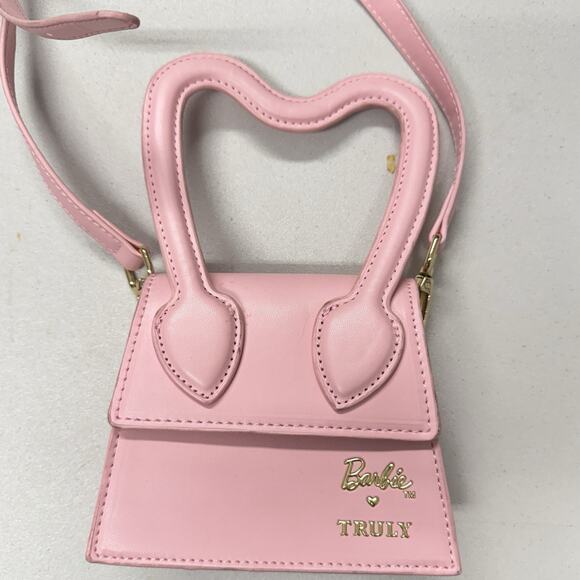 Truly Beauty x Barbie Collaboration Mini Purse Heart/Pink Handbag Crossbody Bag - Picture 1 of 8